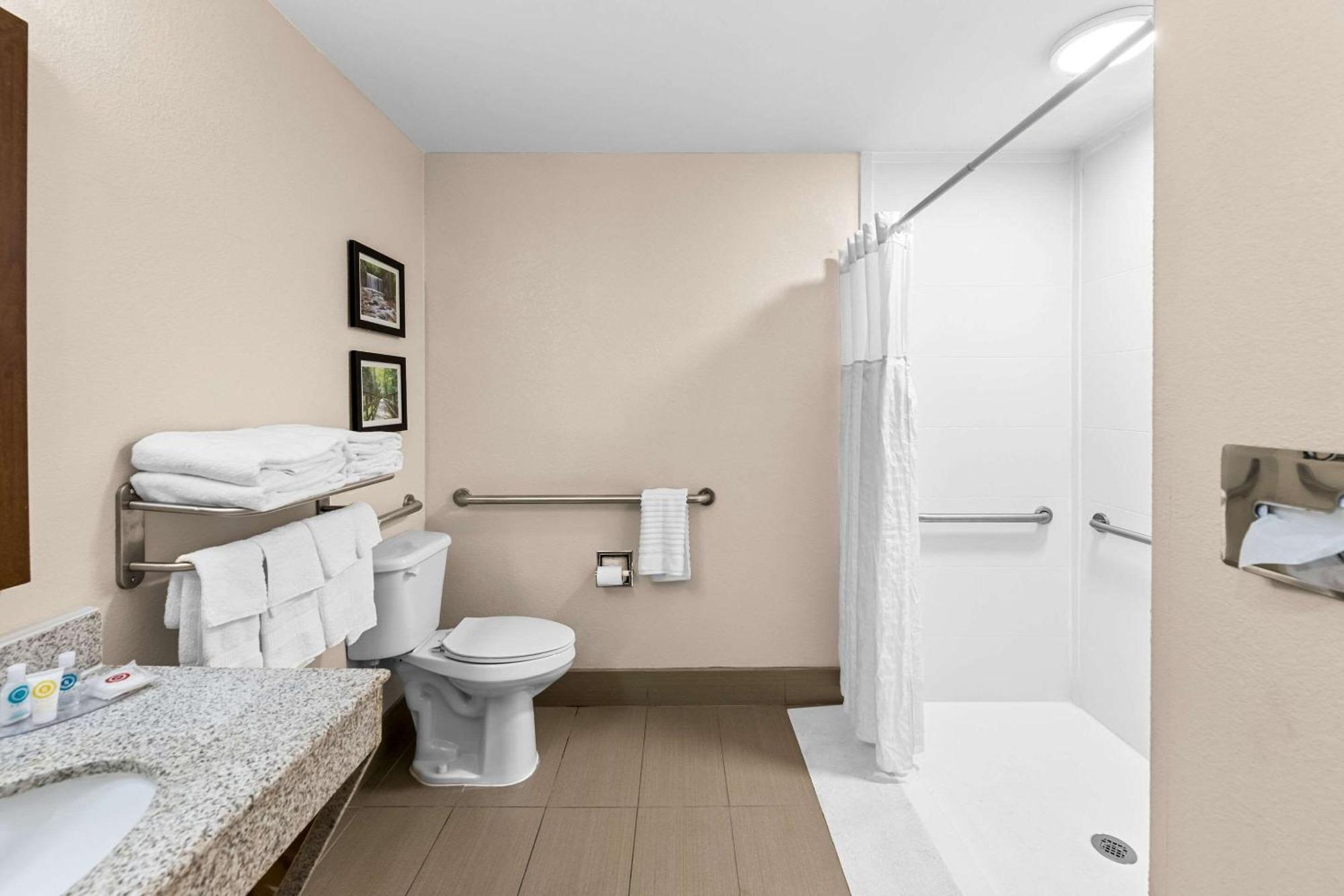 Comfort & Hotel 2*